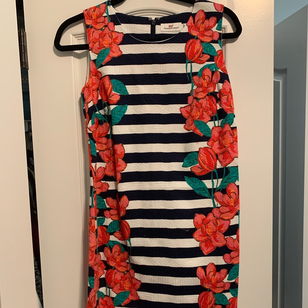 Magnolia swift vineyard vines dress